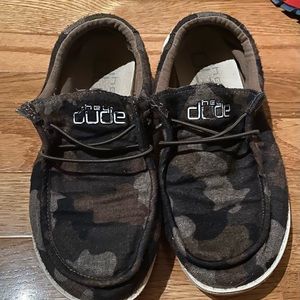 HEY DUDE Camo Shoes